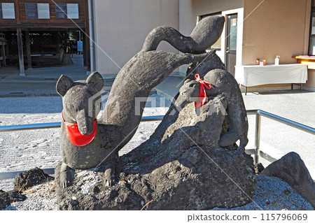 Yayumi Inari Shrine [Higashimatsuyama City, Saitama Prefecture] 115796069