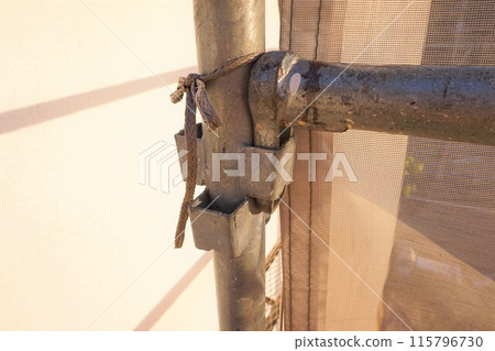 Exterior wall painting, Roof painting, Scaffolding, Protective sheet, Steel pipe Exterior wall painting, Roof painting, Scaffolding, Protective sheet, Steel pipe 115796730