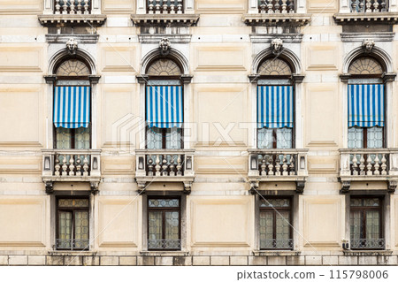 Ancient doors and windows 115798006