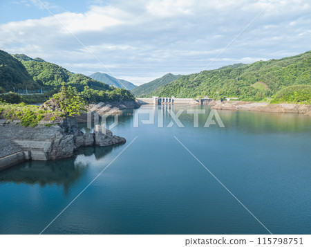 八葉水壩水位下降 八葉水壩水位下降 115798751