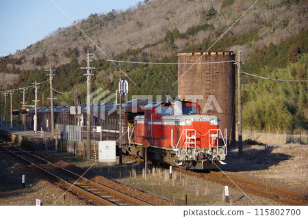 Yamaguchi Line, Sasame Station, DD51 test run departure 115802700