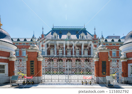 "Tokyo" Blue sky and the former Ministry of Justice main building (Central Government Office Building No. 6, Red Brick Building) 115802792