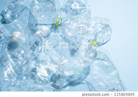 Crushed PET bottle 115803005