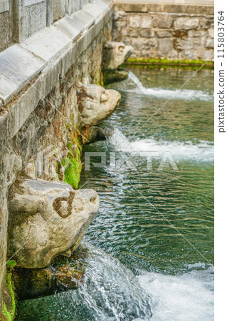 黑虎泉 115803764