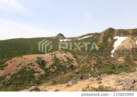 Fukushima Prefecture mountain opening day in May 2024 115803999