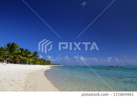 Mauritius, the Lady of the Indian Ocean: The beaches and blue sea of the Brabant Peninsula, a resort town at the foot of Mount Le Morne, a World Heritage Site Mauritius, the Lady of the Indian Ocean: The beaches and blue sea of the Brabant Peninsula, a resort town at the foot of Mount Le Morne, a World Heritage Site 115804981