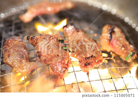 黑毛和牛牛肉烤肉 黑毛和牛牛肉烤肉 115805071