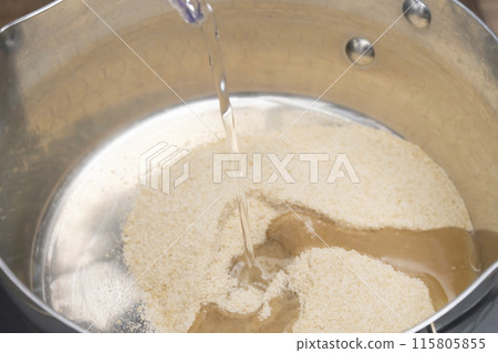 Pudding making process 115805855