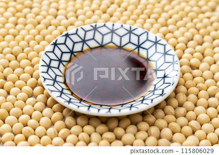大豆和醬油 115806029
