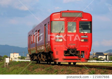 [JR九州] 機羽 220 型 200 系列（九大本線：築後吉井～田主丸） 115807666