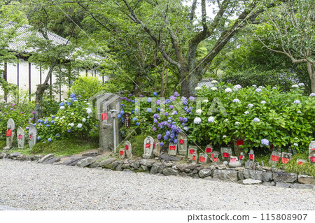 Miso-licking Jizo at Yatadera Temple (Nara Prefecture) 115808907