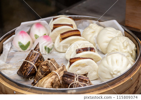 Kobe City, Motomachi, Nankinmachi, on display in stores 115809374