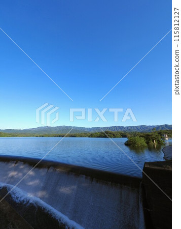 The phantom waterfall flowing from Mannoike Yute 2024 [Manno Town, Nakatado District, Kagawa Prefecture] 6 115812127