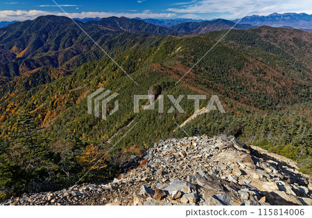 The Okuchichibu Mountain Range and the Southern Alps, Yatsugatake Mountains as seen from the summit of Mt. Kobushin 115814006