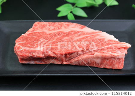 Loin steak A4 115814012