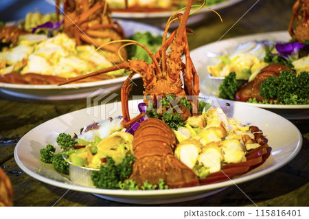 喜宴上的鮮蝦冷盤 喜宴上的鮮蝦冷盤 115816401