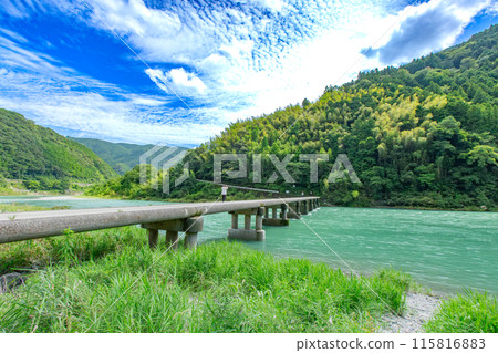 Kochi Prefecture Asao Subsidence Bridge 115816883