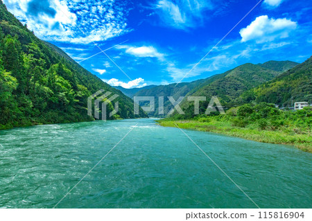 Kochi Prefecture Asao Subsidence Bridge 115816904
