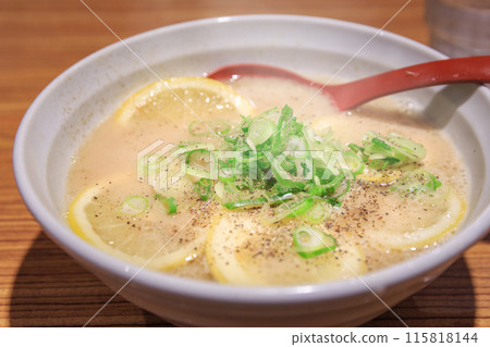 檸檬豬骨拉麵 檸檬豬骨拉麵 115818144