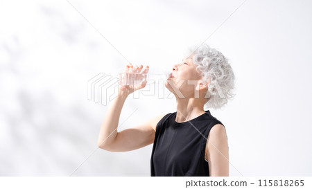 女士補水水 115818265