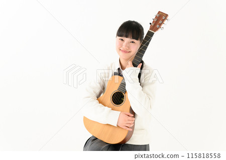 拿著吉他的高中女孩 115818558