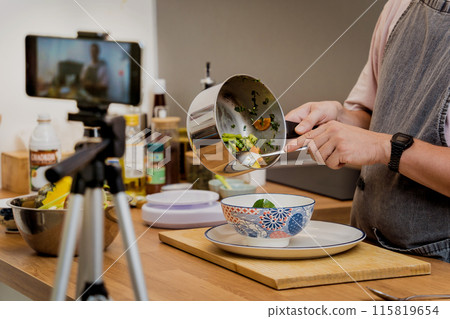 The chef is broadcasting live from workshop how to prepare a vegetarian green curry The chef is broadcasting live from workshop how to prepare a vegetarian green curry 115819654