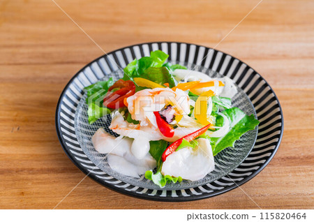 海鮮沙拉 115820464