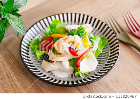 Seafood salad 115820467
