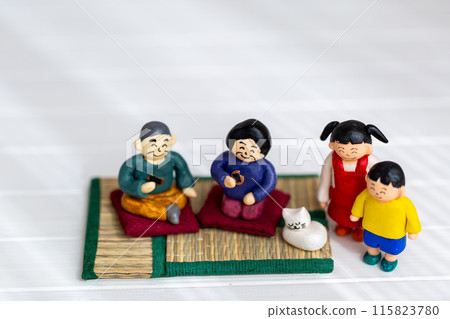 Handmade clay dolls - Fun time with grandchildren 115823780