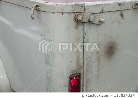 Car body deterioration and rust, dents Car body deterioration and rust, dents 115824324