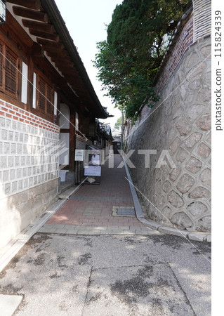 Korea cityscape 115824339