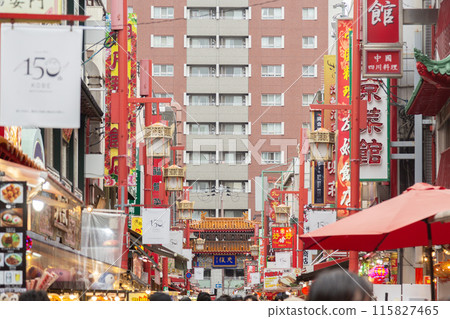 Kobe City Motomachi Nankinmachi Chinatown 115827465