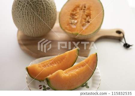 Ripe melon pairing Ripe melon pairing 115832535