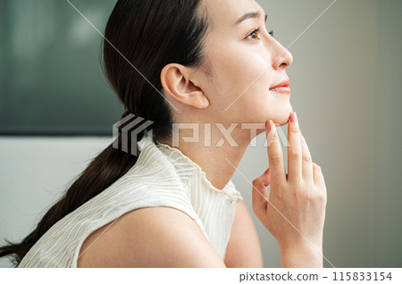 Beauty / Beauty Image of Young Women Beauty / Beauty Image of Young Women 115833154