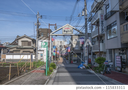 Yanaka Ginza in the early morning Yanaka Ginza in the early morning 115833311