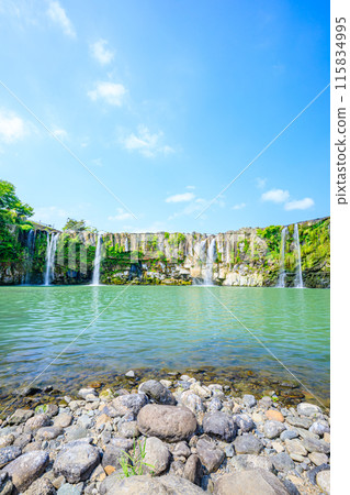 Harajiri Falls in early summer, Bungo-Ono City, Oita Prefecture 115834995