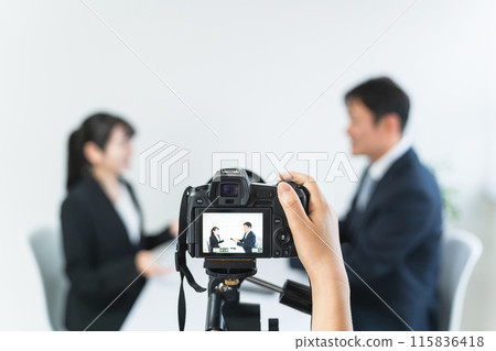 拍攝風景/相機/攝影器材/三腳架（採訪/模特兒拍攝） 115836418