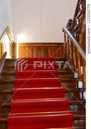 樓梯（舊函館區公會堂內/北海道函館市元町11-13） 115838779