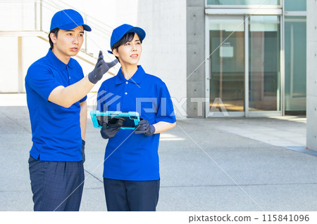 Workers inspecting buildings Workers inspecting buildings 115841096