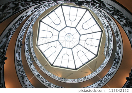 Spiral staircase ceiling of the Vatican Museum 115842132