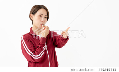 穿著球衣吹口哨的女人 115845143