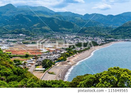 千疊敷展望台眺望千疊敷海灘的景色[長崎縣雲仙市] 115849565