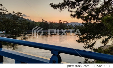 Amanohashidate, the view from Daitenkyo Bridge [Kyoto/Miyazu] 115849997