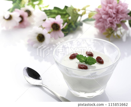 Chinese dessert "Apricot bean paste" garnished with goji berries and mint (white background) 115851662