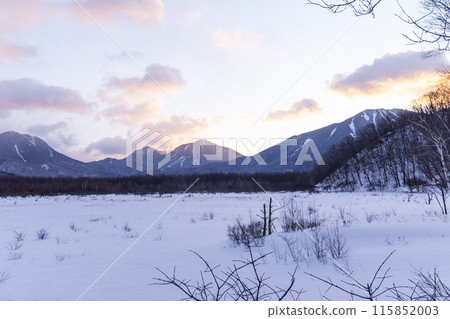 漫步在白雪覆蓋的戰場原 漫步在白雪覆蓋的戰場原 115852003
