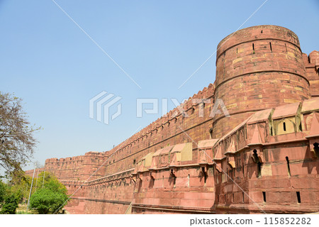 A beautiful view of Agra Fort in India A beautiful view of Agra Fort in India 115852282