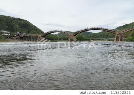 Kintai橋和Iwakuni城堡 115852831