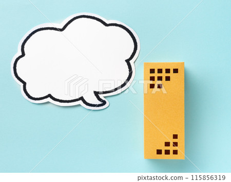 Building and speech bubble Real estate Apartment 115856319