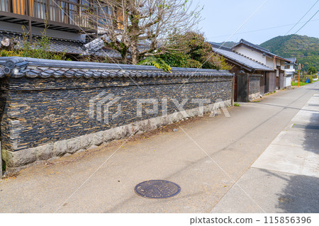 【重要傳統建築群保存地區】高知縣安藝市土井閣內裡牆風景 115856396