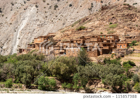 Picturesque village Douar Ouddift at the Tizi n'Test pass in the Atlas mountains 115857388